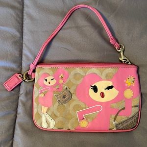 Coach Poopy Chan Pinky